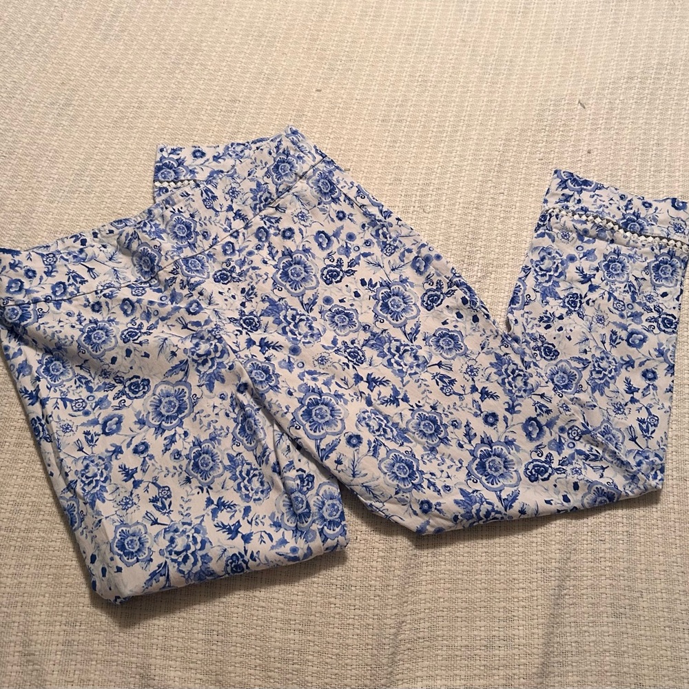 Crown & Ivy Pants